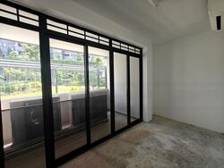 Avenue South Residence (D3), Retail #472606311